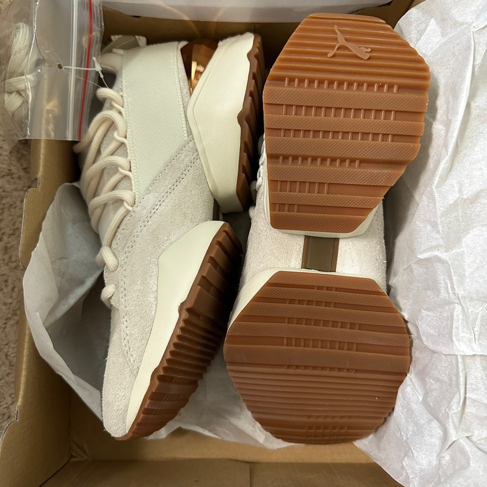 Puma Muse Maia Metallic Sneakers white Metallic Bronze Women's size 6.5